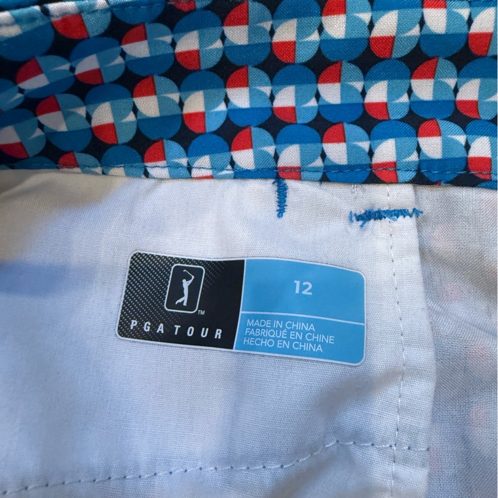 PGA Tour Patterned Women's Shorts - Picture 3 of 6